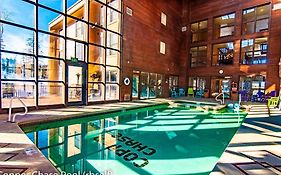 Royal Vista II Pool-Spa Ski-In Out Gym, Sauna, Laundry, Bbq