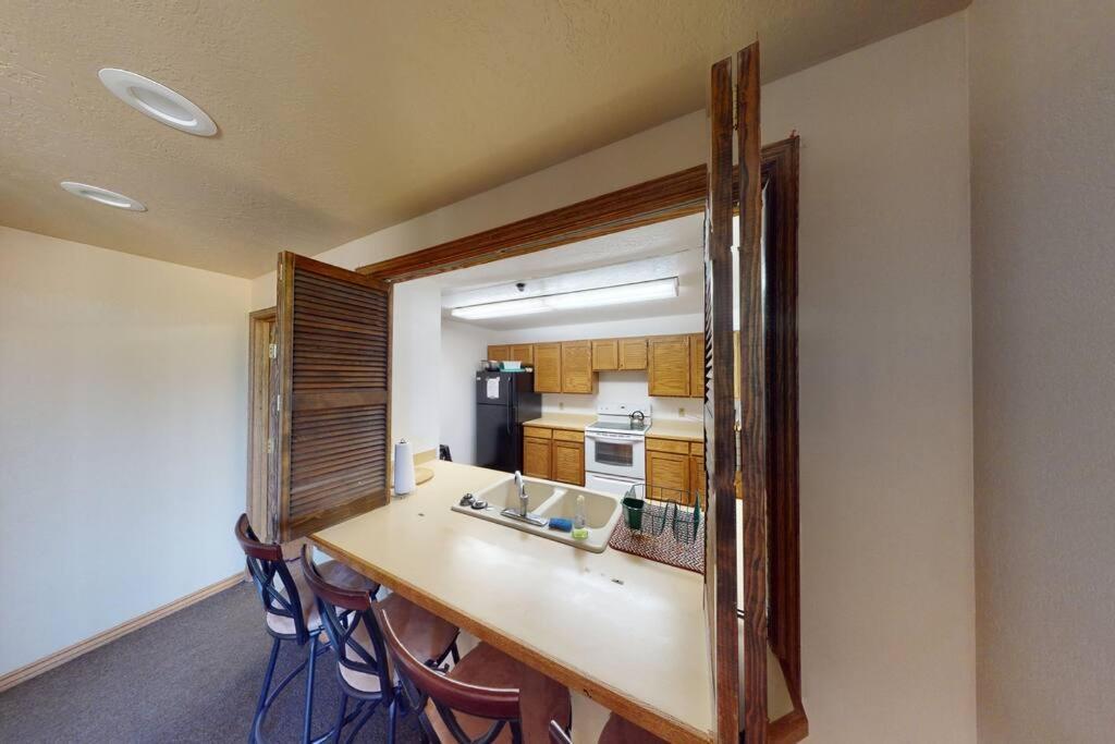 Royal Vista II Pool-Spa Ski-In Out Gym, Sauna, Laundry, Bbq Brian Head Exterior photo
